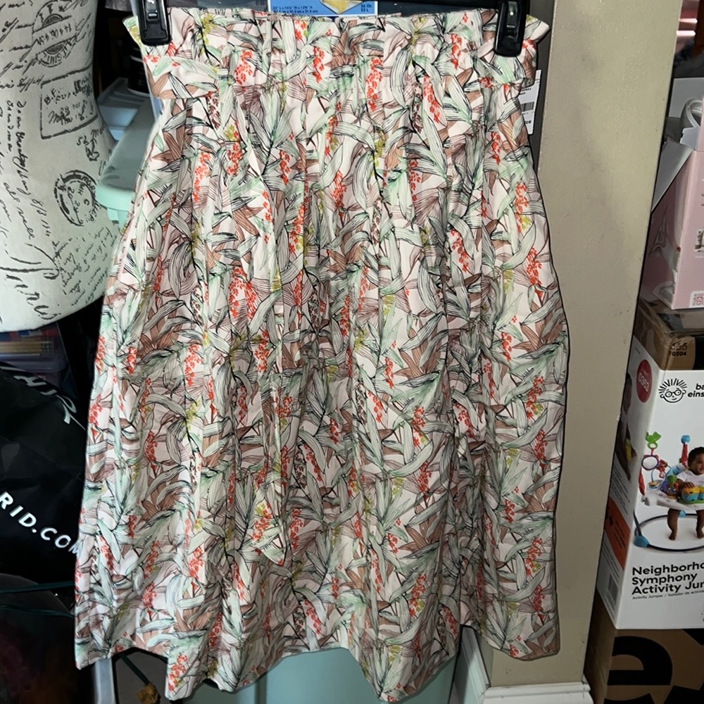 H & M skirt
